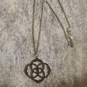 Kendra Scott Betty Necklace